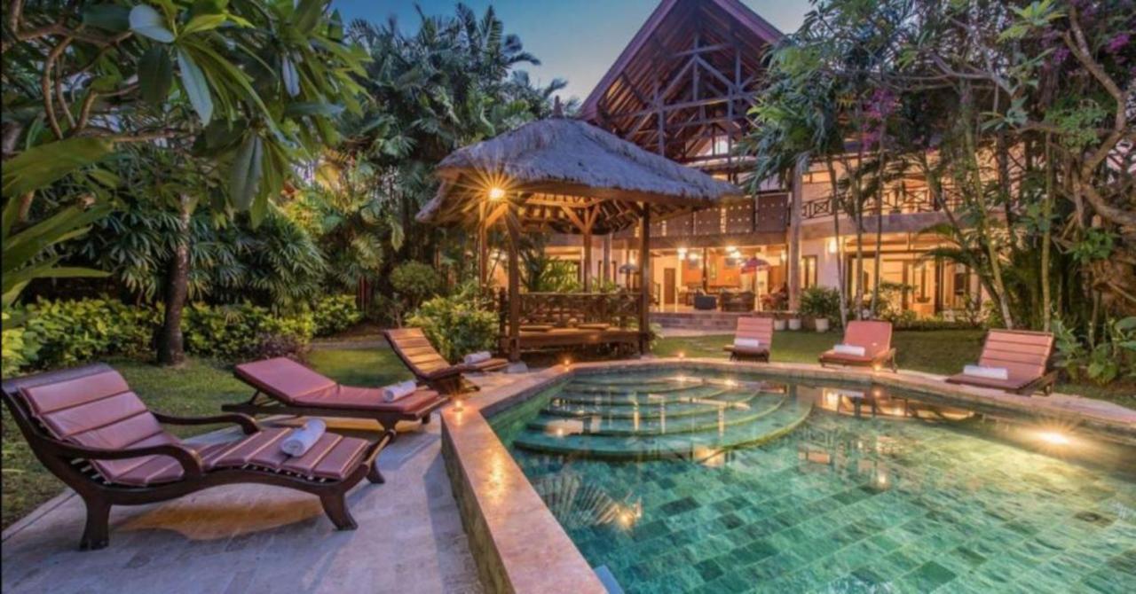 New Daria Villas Seminyak Eksteriør bilde