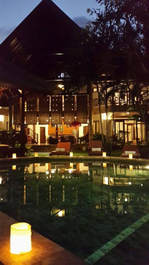 New Daria Villas Seminyak Eksteriør bilde