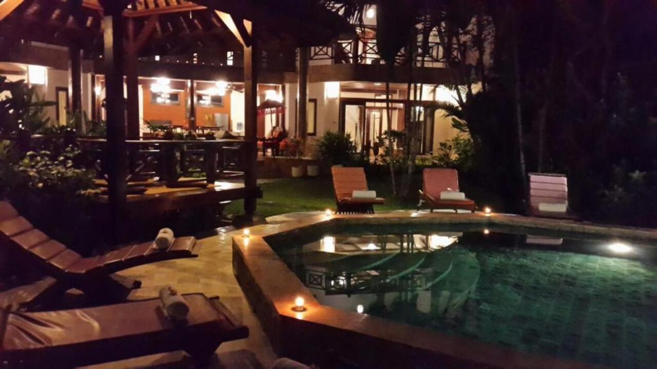 New Daria Villas Seminyak Eksteriør bilde